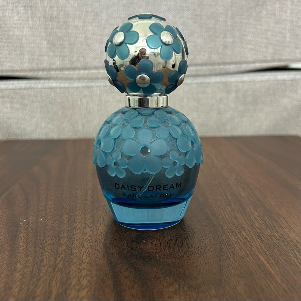 EMPTY Marc Jacobs bottle